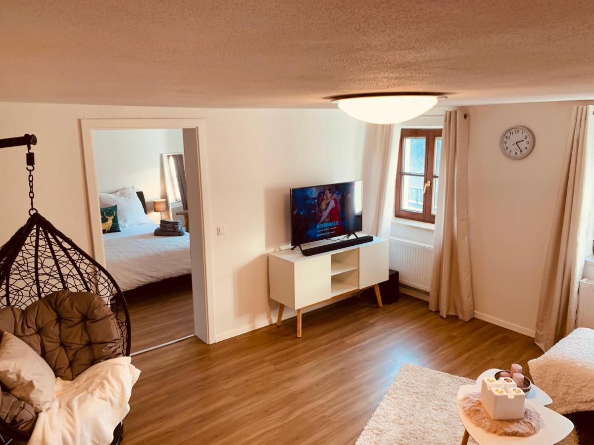 Felix Living 2, Cozy & Modern & Netflix Wohnung Mit Blick Ins Gruene Passau Exterior photo